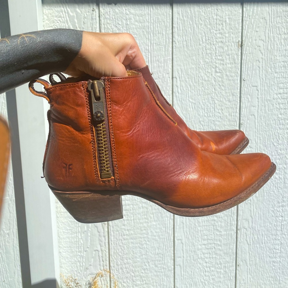 Woman’s Frye Ankle Boots size 9
